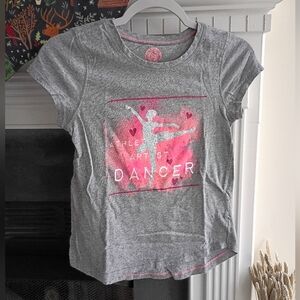 SO 10 Short Sleeve Dancer Graphic Tee